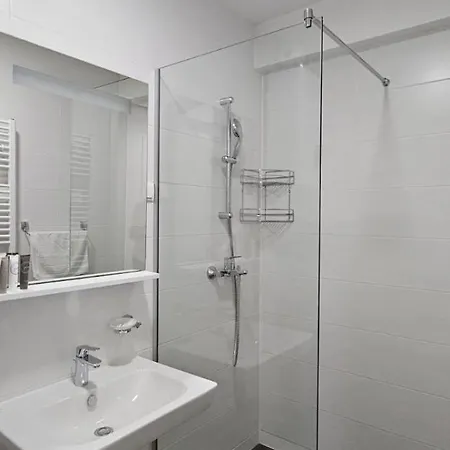 Panamera Premium Ilidza Lägenhet