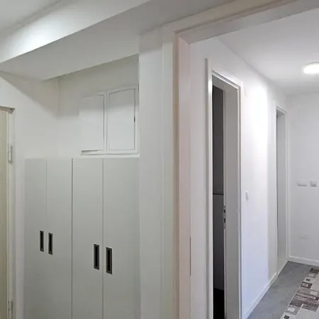 Panamera Premium Ilidza *